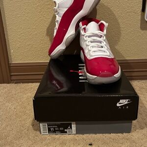 Jordan Athletic Shoes in Red and White